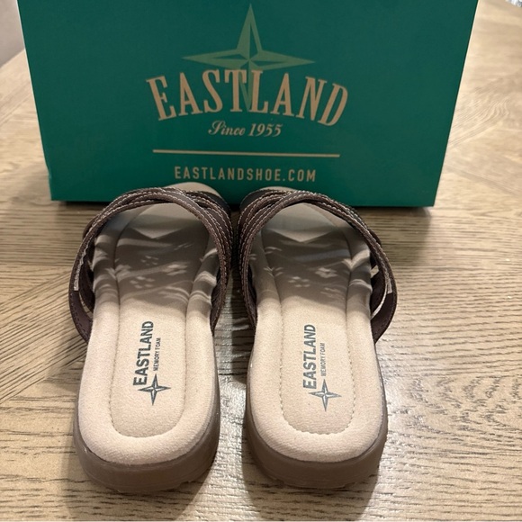 Eastland Hazel Leather Sandals Shoes Size 6 New in Box - Picture 3 of 6